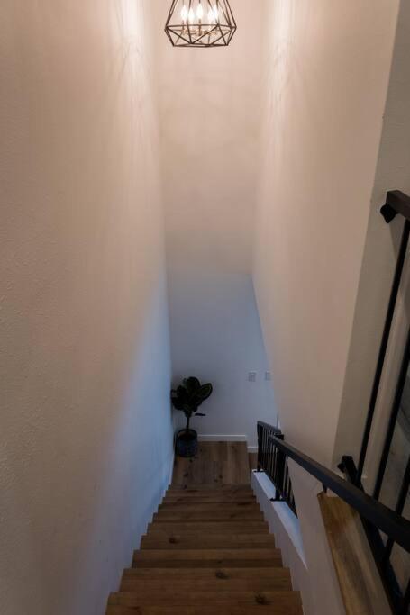 Stylish 2 Bed 1 And Half Bath Apartment Near Sofi Stadium, Lax, Forum Inglewood Eksteriør billede