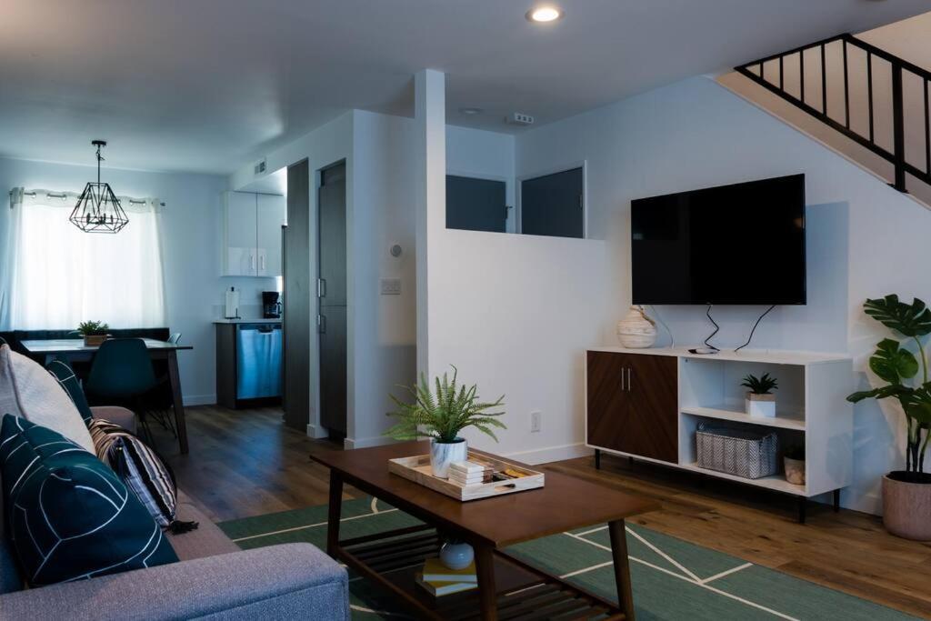 Stylish 2 Bed 1 And Half Bath Apartment Near Sofi Stadium, Lax, Forum Inglewood Eksteriør billede